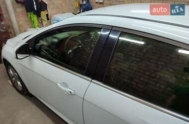 Хетчбек Ford Focus 2013 в 