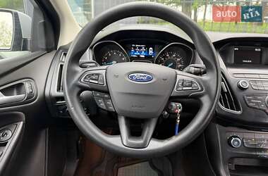 Хэтчбек Ford Focus 2018 в 