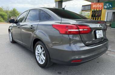 Седан Ford Focus 2017 в 