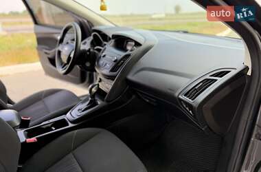 Седан Ford Focus 2017 в 