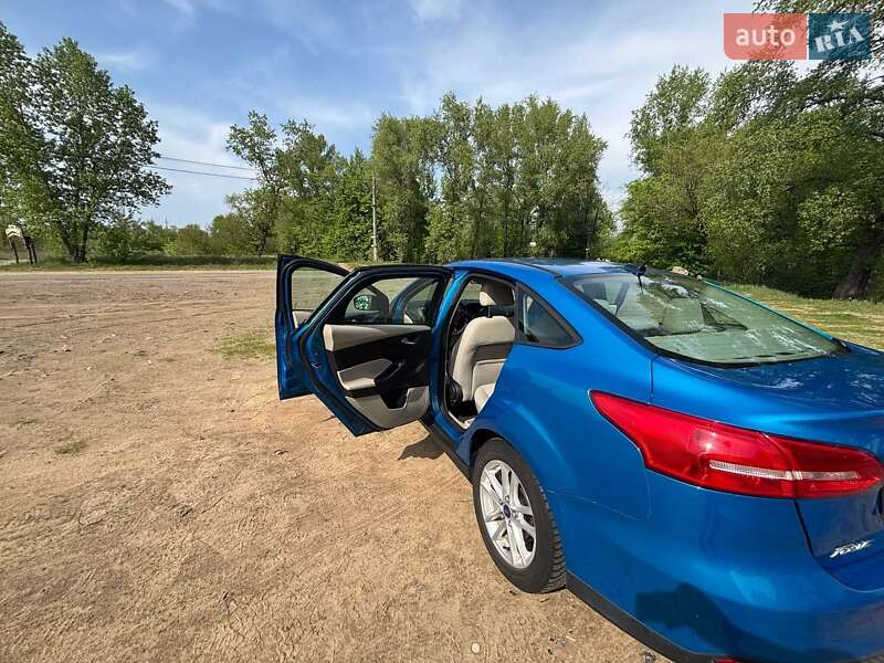 Седан Ford Focus 2015 в Киеве