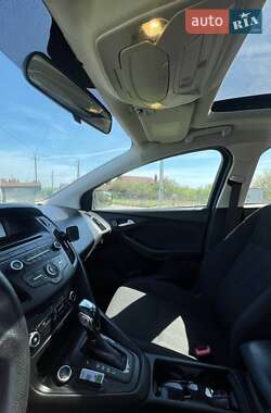 Седан Ford Focus 2015 в Обухове