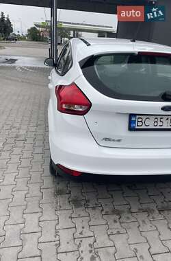 Хэтчбек Ford Focus 2017 в 