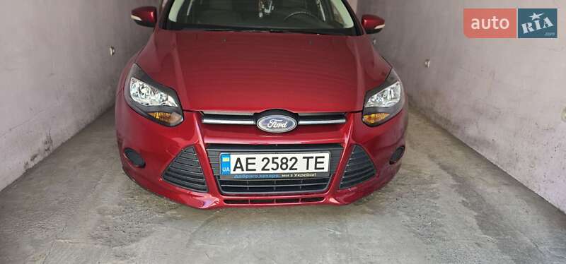 Седан Ford Focus 2013 в Днепре