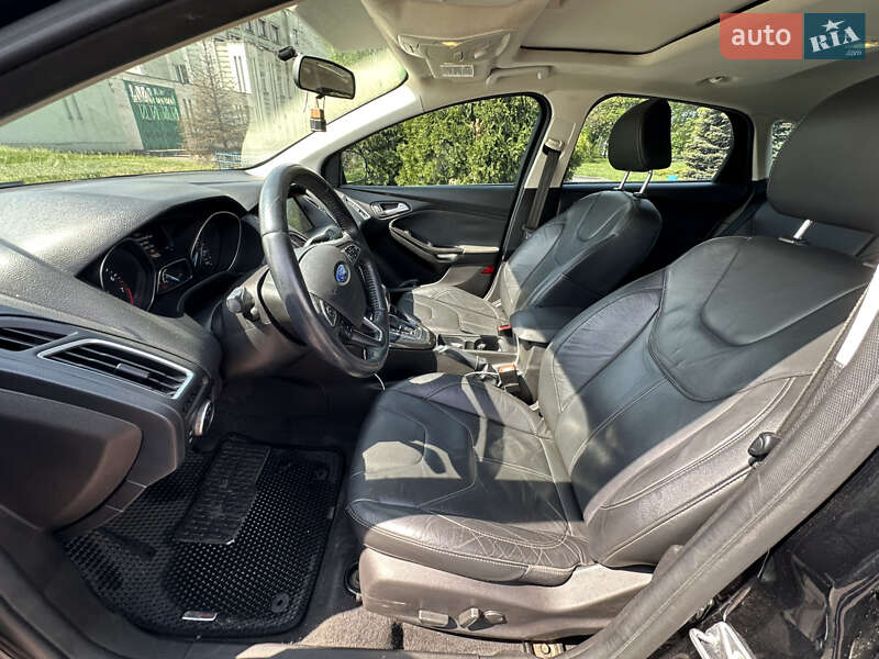 Хэтчбек Ford Focus 2015 в Днепре