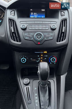 Седан Ford Focus 2017 в 