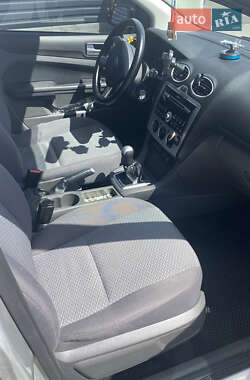 Універсал Ford Focus 2004 в 
