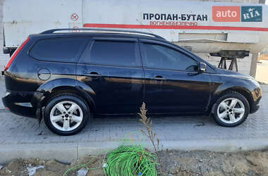 Универсал Ford Focus 2010 в 
