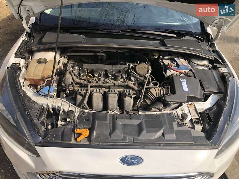 Хэтчбек Ford Focus 2015 в Одессе