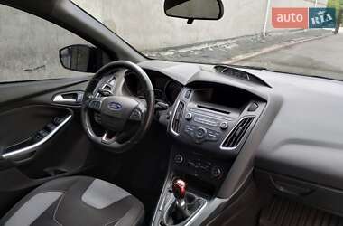 Хэтчбек Ford Focus 2017 в 