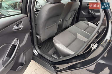 Седан Ford Focus 2014 в 