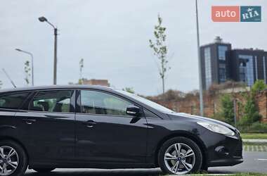 Универсал Ford Focus 2014 в 
