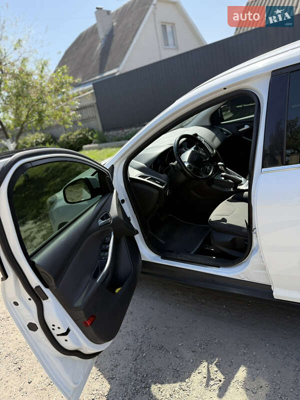 Универсал Ford Focus 2013 в Черкассах фото 3 Универсал Ford Focus 2013 в Черкассах