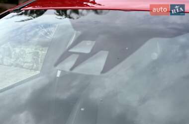 Хэтчбек Ford Focus 2011 в 