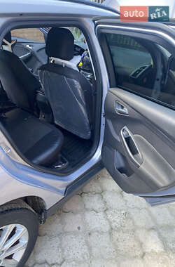 Универсал Ford Focus 2013 в 