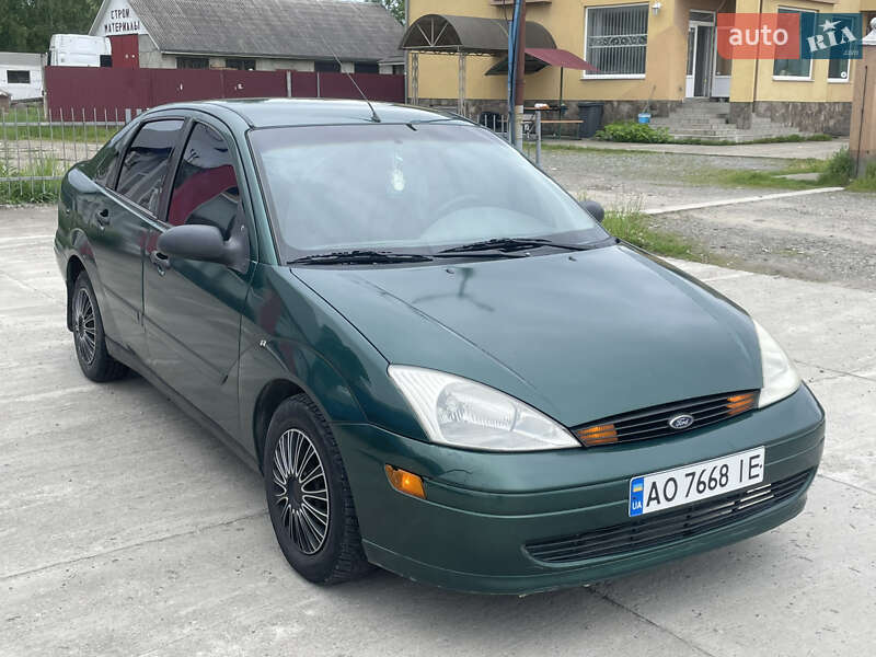 Седан Ford Focus 2000 в Солотвине