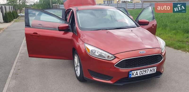 Хетчбек Ford Focus 2018 в 
