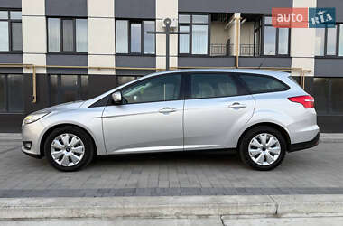 Универсал Ford Focus 2015 в 