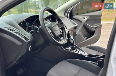 Седан Ford Focus 2017 в 
