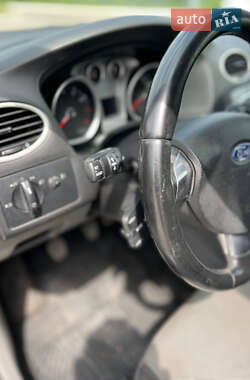 Универсал Ford Focus 2010 в 
