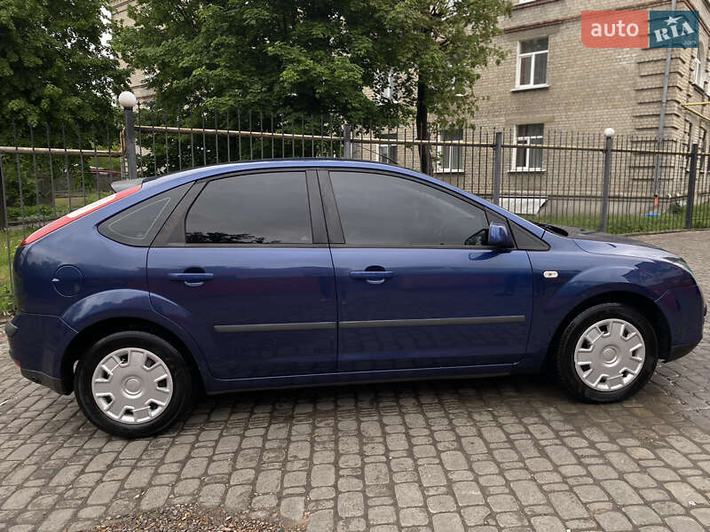 Хэтчбек Ford Focus 2007 в Харькове