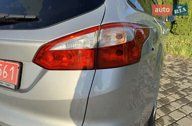 Универсал Ford Focus 2011 в 