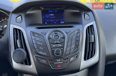 Универсал Ford Focus 2011 в 