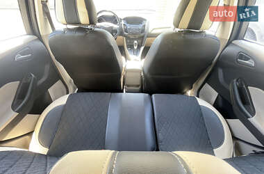 Хэтчбек Ford Focus 2015 в 