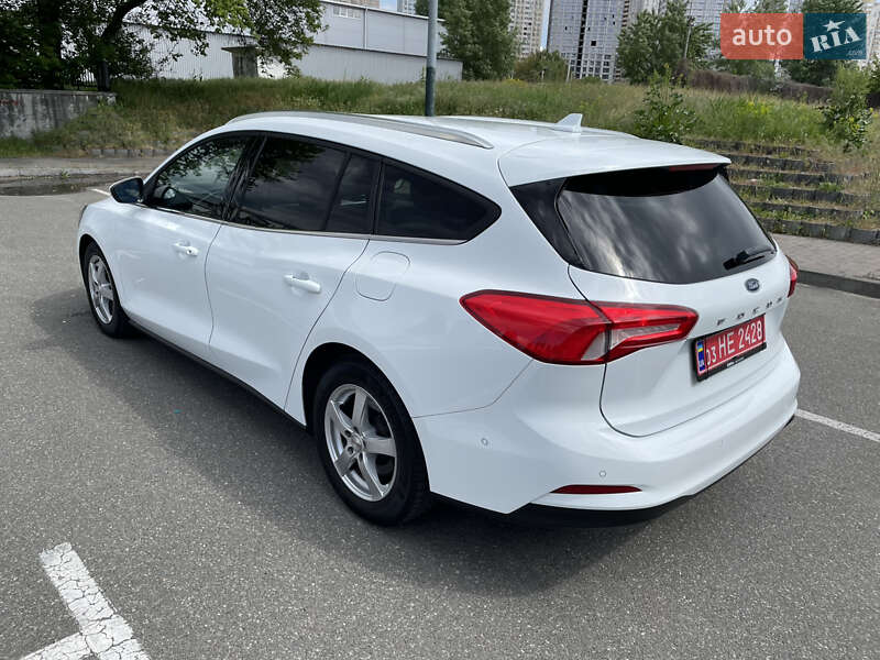 Универсал Ford Focus 2019 в Киеве