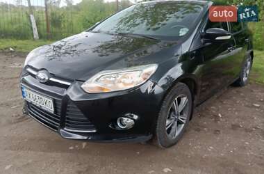Хэтчбек Ford Focus 2014 в 