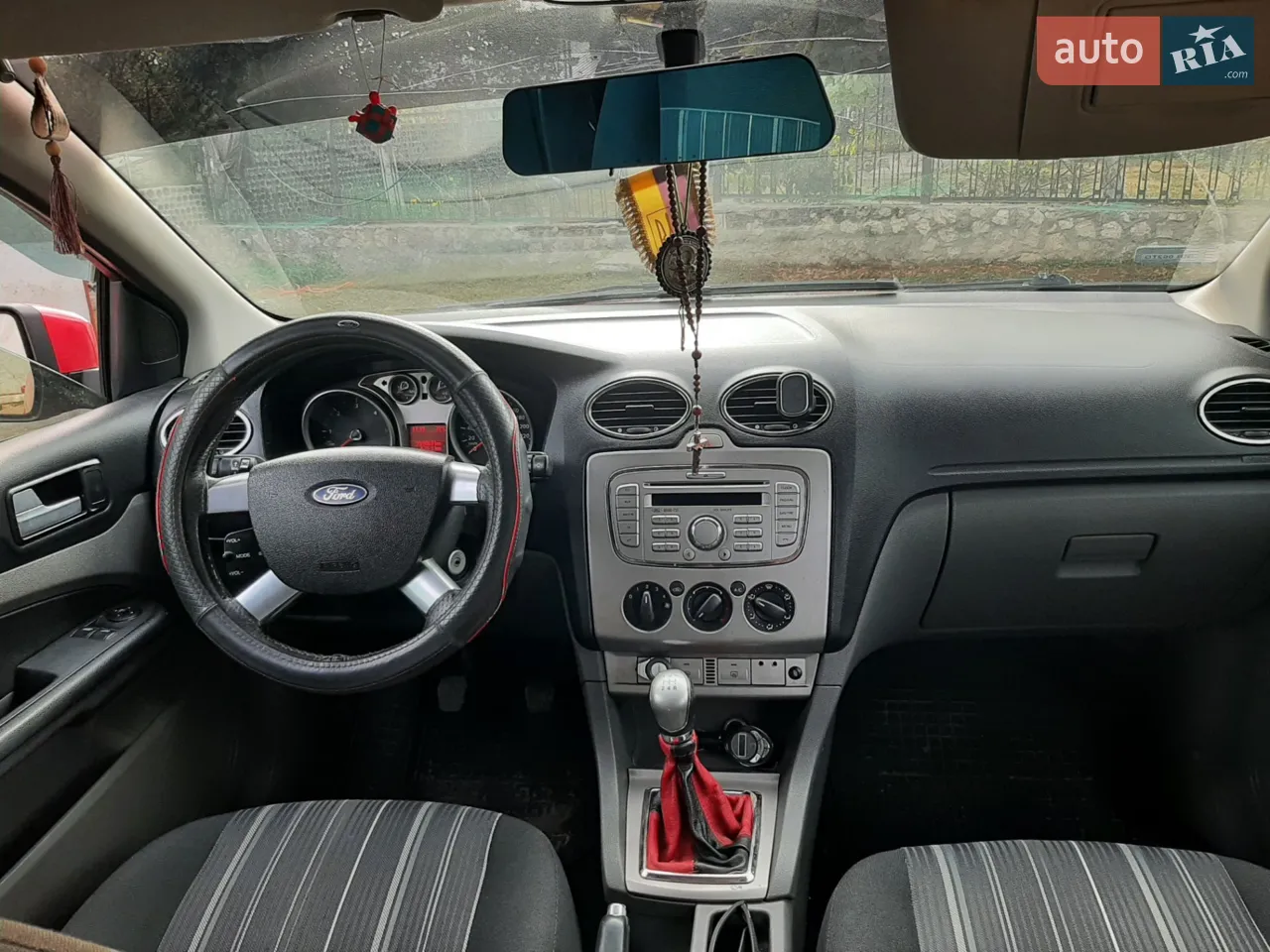 2010 Ford Focus - мініатюра 25