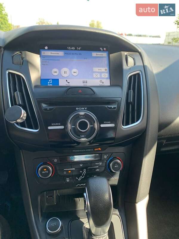 Седан Ford Focus 2017 в Киеве