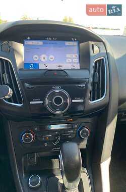 Седан Ford Focus 2017 в 