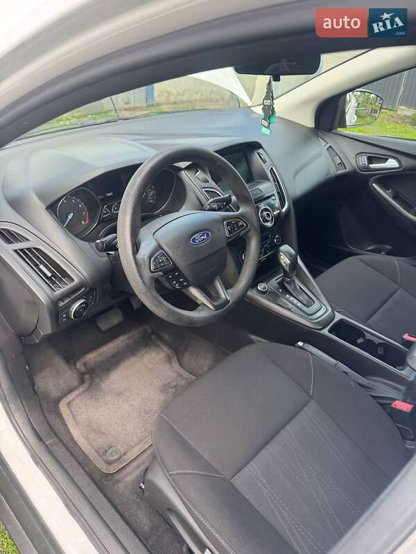 Седан Ford Focus 2017 в Киеве