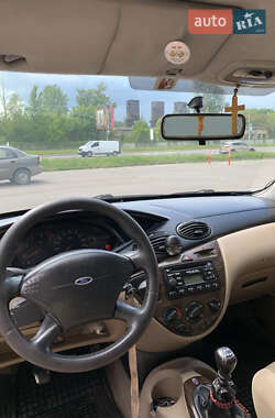 Универсал Ford Focus 2000 в 