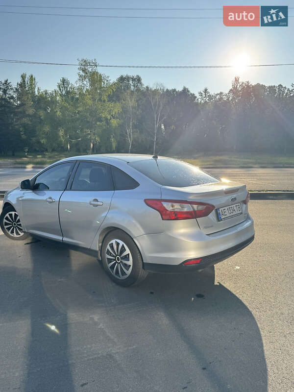 Седан Ford Focus 2013 в Днепре
