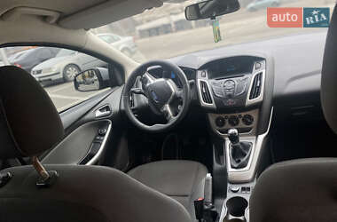 Седан Ford Focus 2013 в 