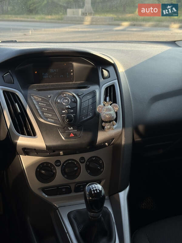 Седан Ford Focus 2013 в Днепре