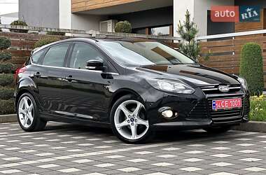 Хэтчбек Ford Focus 2012 в Стрые