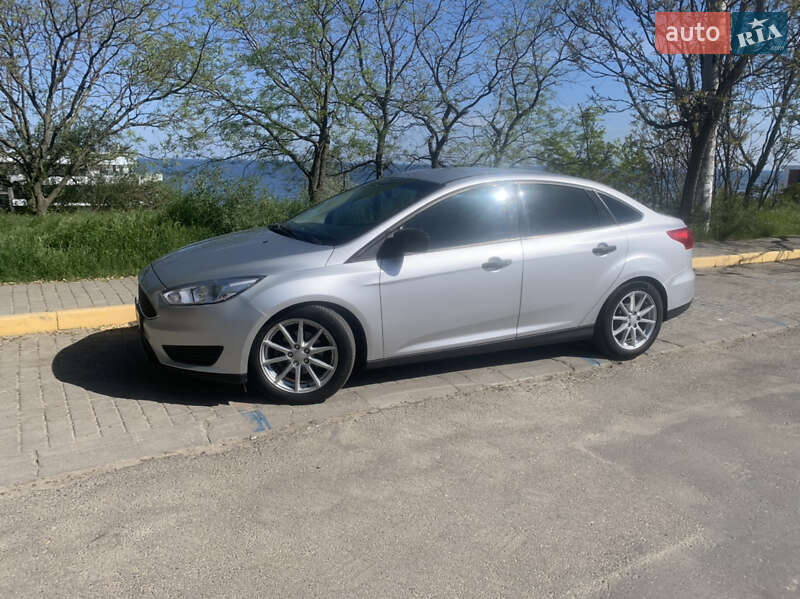 Седан Ford Focus 2015 в Одессе
