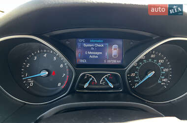 Седан Ford Focus 2014 в 