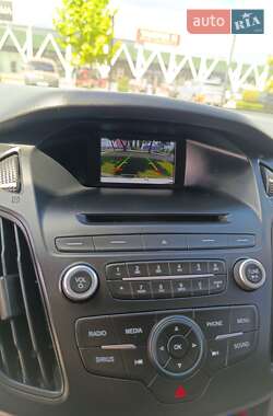 Хэтчбек Ford Focus 2016 в 