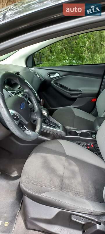Седан Ford Focus 2013 в Смілі