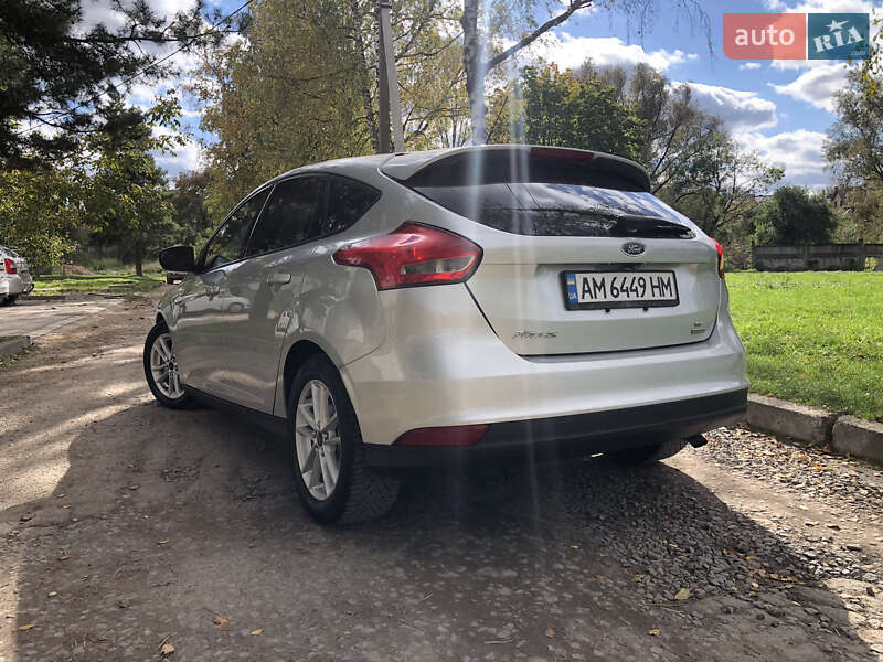 Хэтчбек Ford Focus 2015 в Дрогобыче фото 2 Хэтчбек Ford Focus 2015 в Дрогобыче