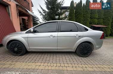 Седан Ford Focus 2010 в Львове
