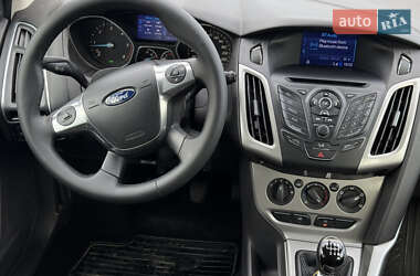 Универсал Ford Focus 2013 в 