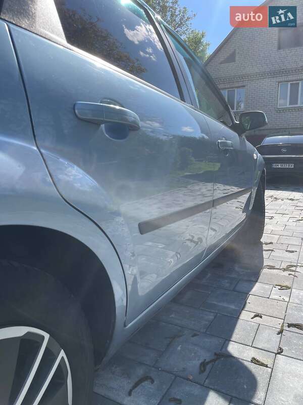 Універсал Ford Focus 2007 в Звягелі