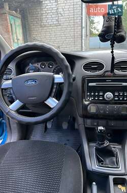 Хэтчбек Ford Focus 2006 в Краматорске