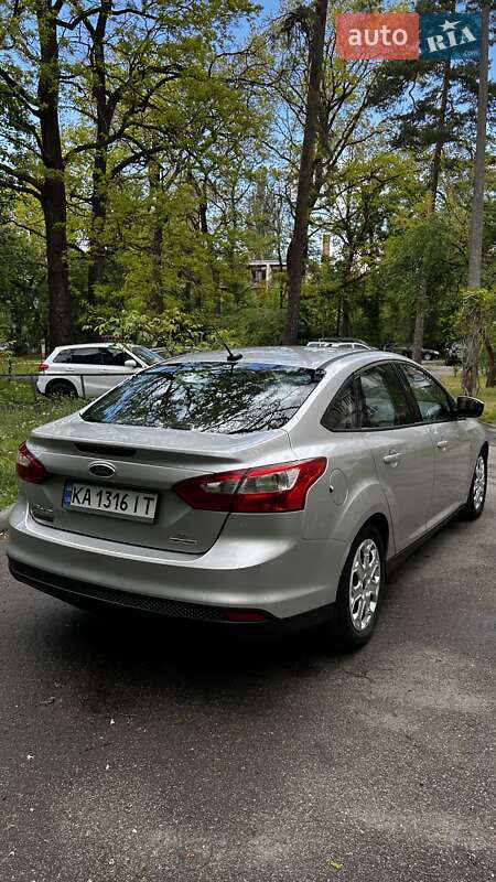 Седан Ford Focus 2013 в Киеве