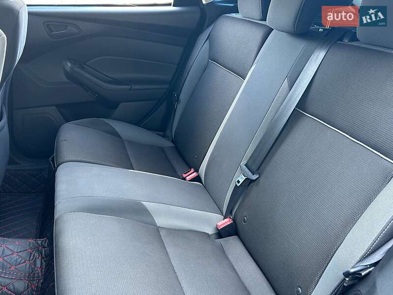 Хетчбек Ford Focus 2011 в Миколаєві